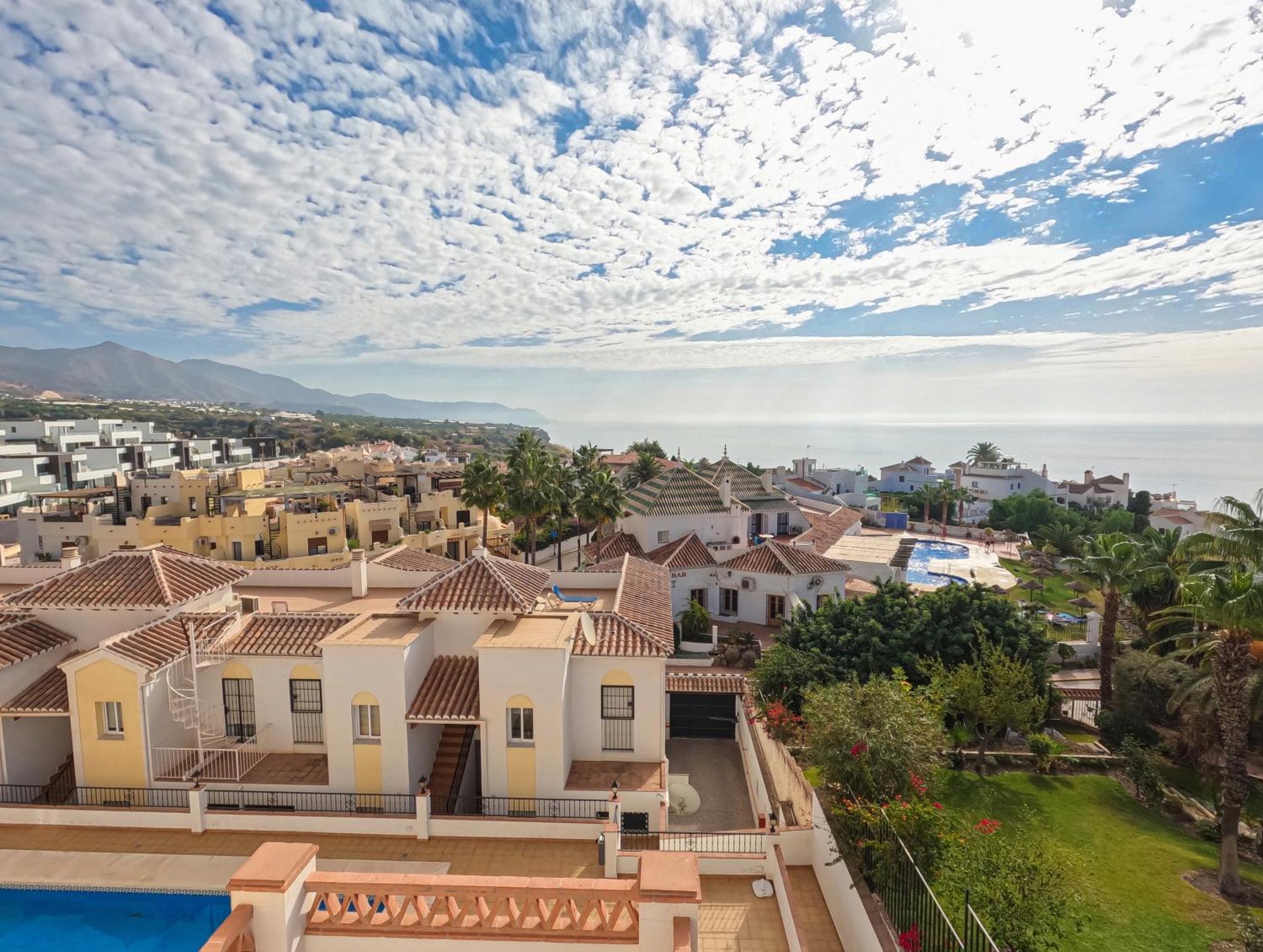 Apartamentos Chimenea Nerja Buitenkant foto