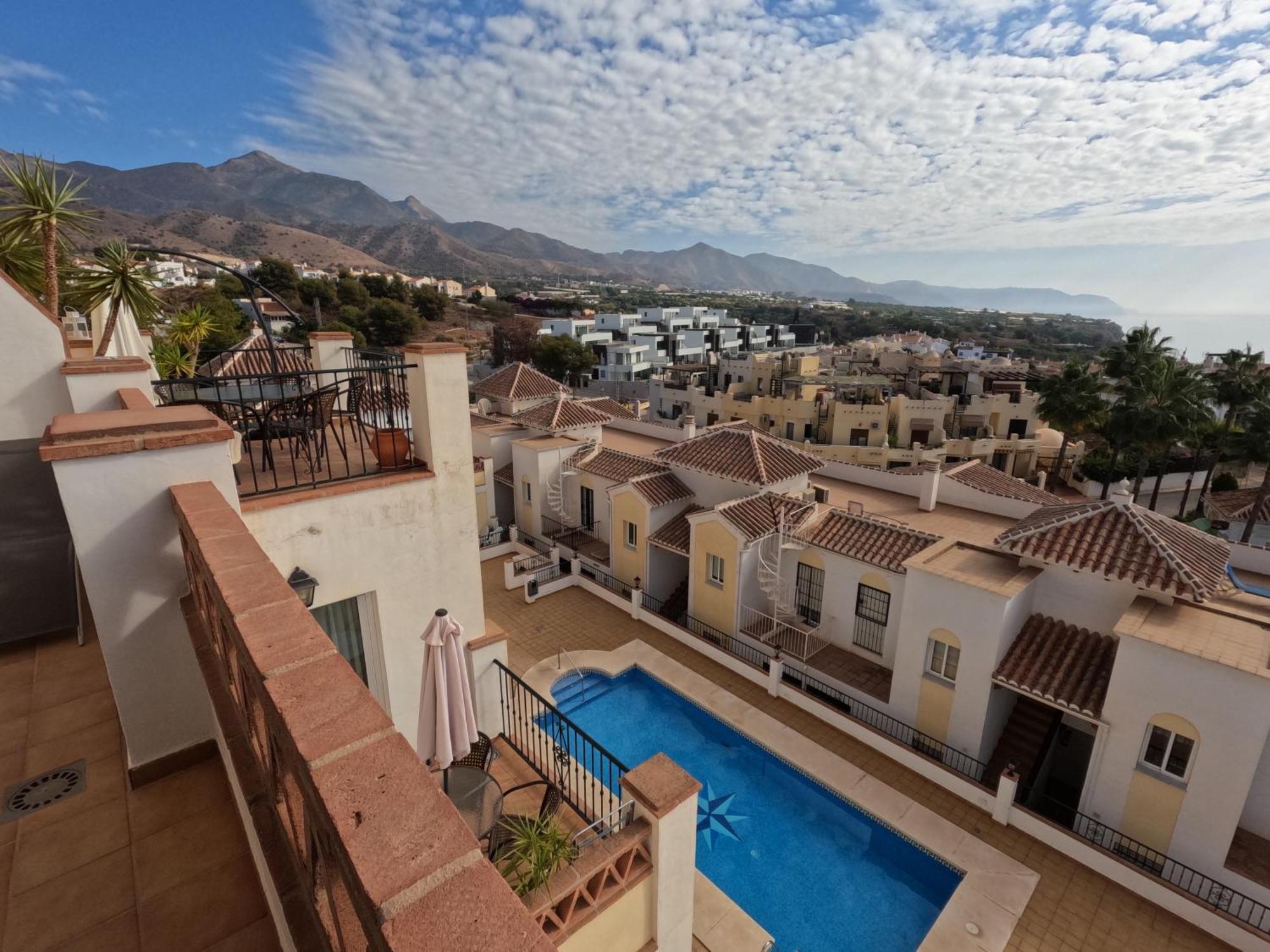 Apartamentos Chimenea Nerja Buitenkant foto